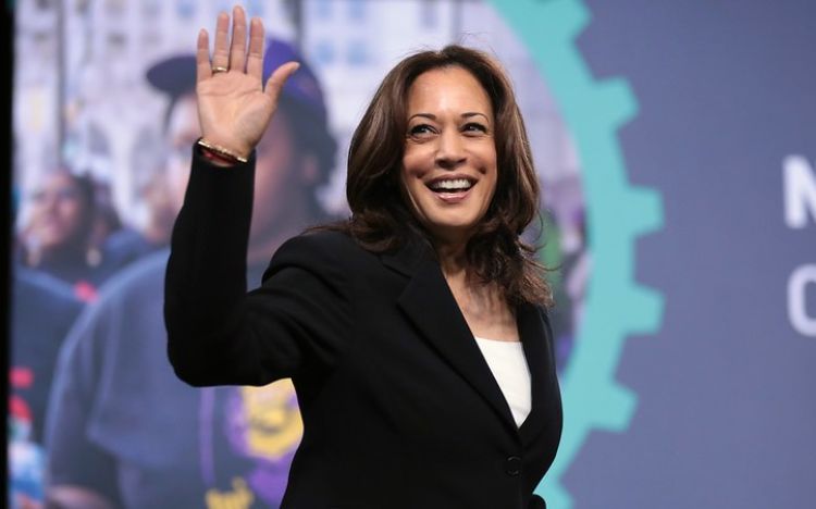 kamala-harris-bio