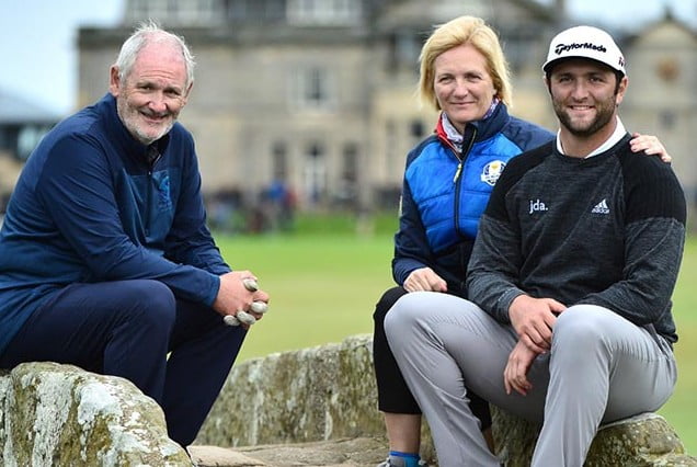 Jon-rahm-with-his-parents